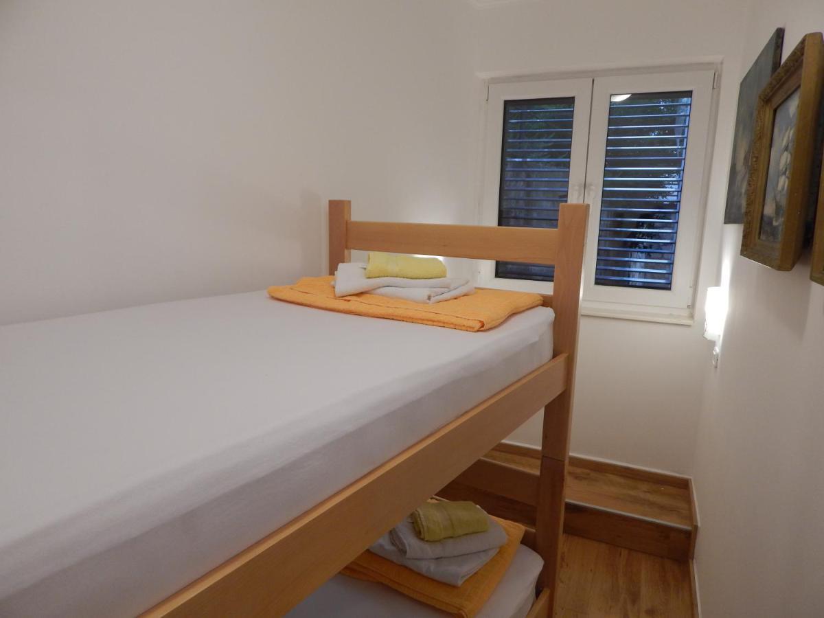 Sveti Stefan- Apartment Dora Extérieur photo